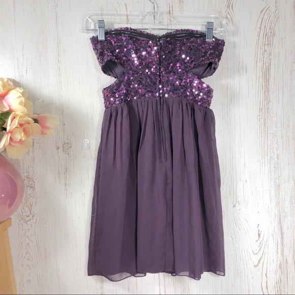 Speechless plum sequin strapless cutout top - Picture 6 of 8